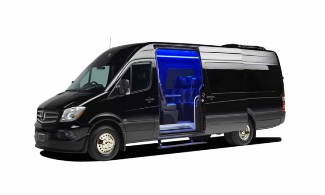 Mercedes-Sprinter-Hire-With-Driver-1-762x456