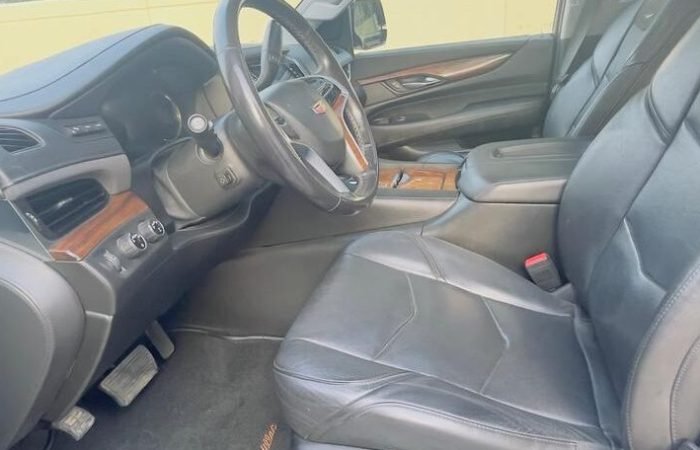 cadillac-escalade-13-720x456
